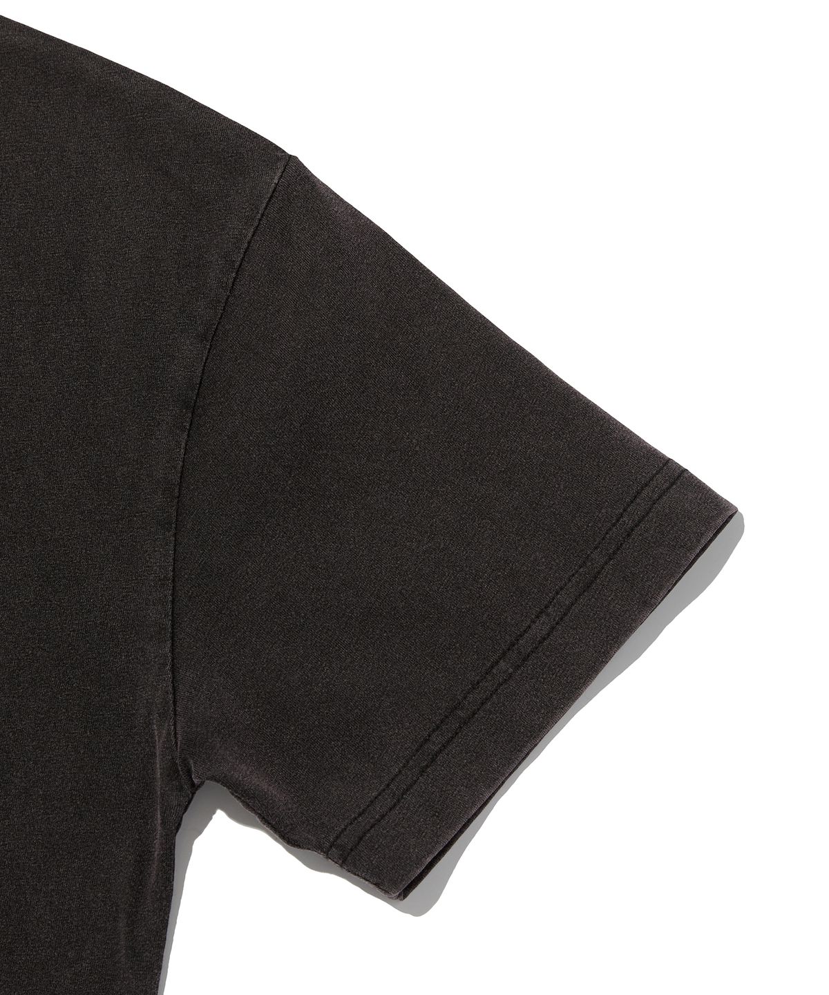 스웨이드(SUADE) GHOST CROPPED TEE [DARK BROWN]