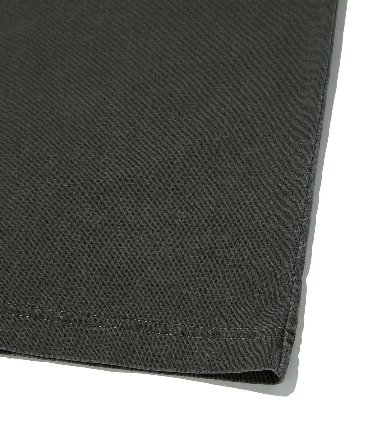 스웨이드(SUADE) GHOST CROPPED TEE [PIGMENT BLACK]