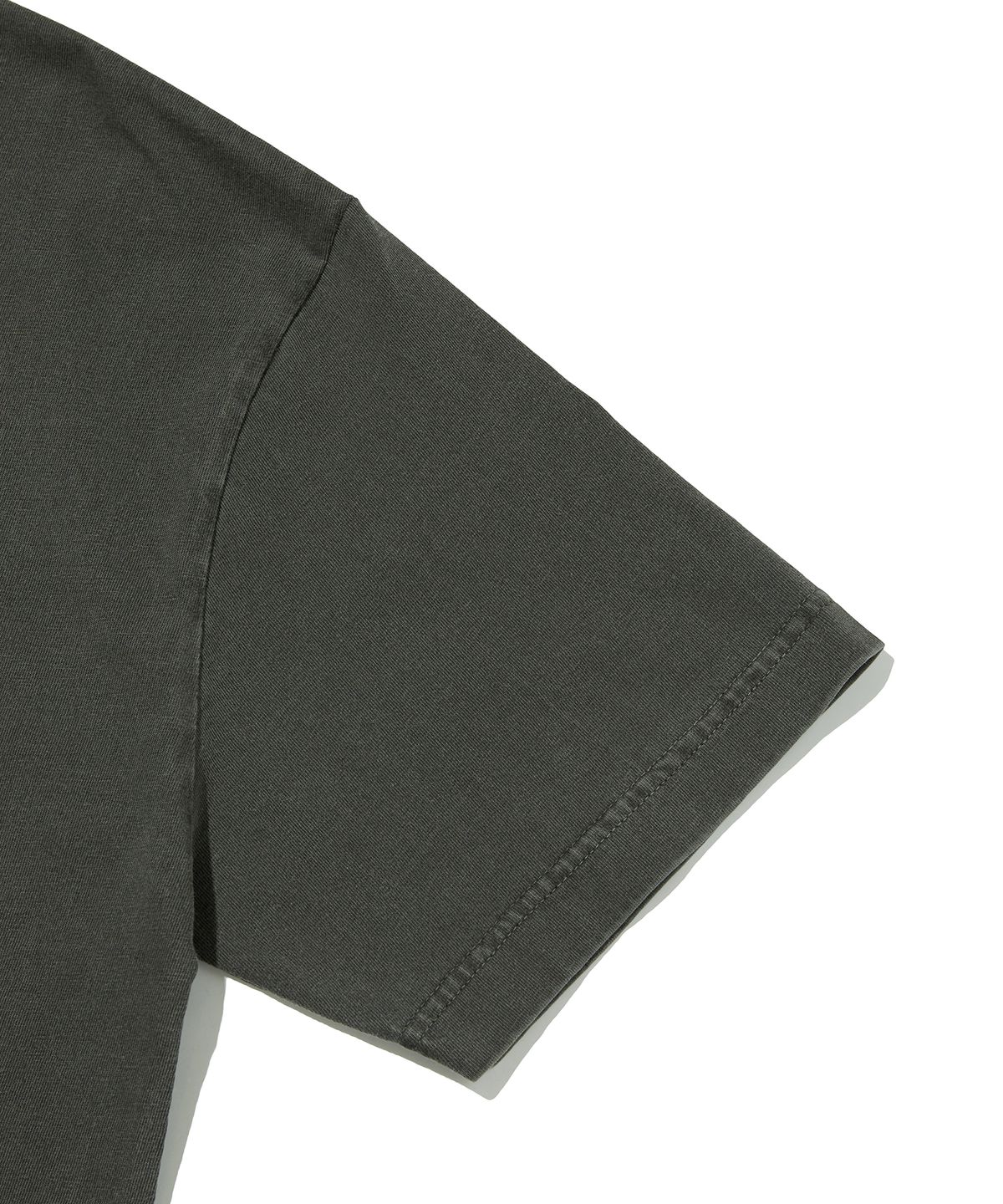 스웨이드(SUADE) PEACE CROPPED TEE [PIGMENT BLACK]