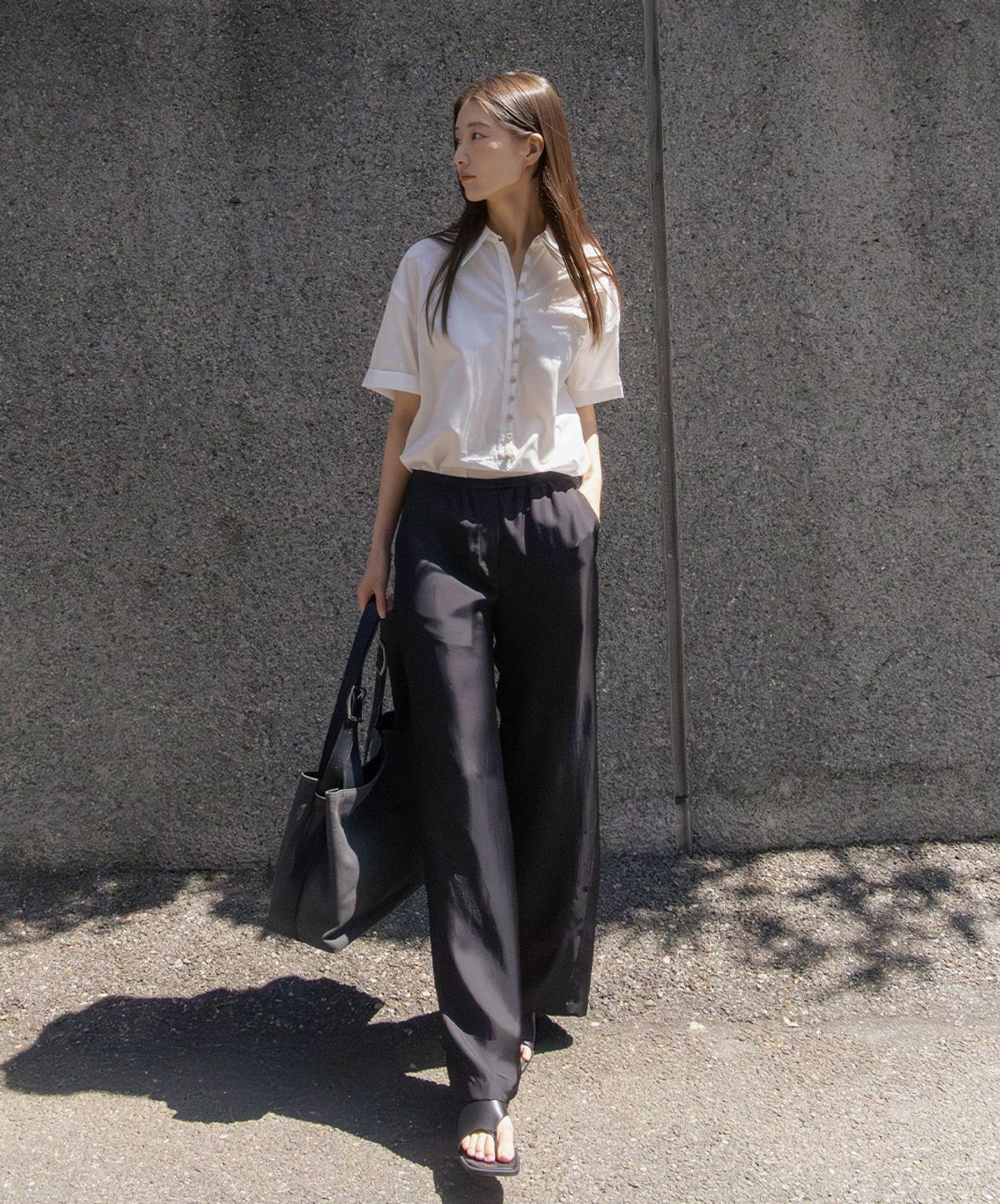 으음키임(EMKM) 쿨 터치 루즈 와이드 팬츠_BLACK