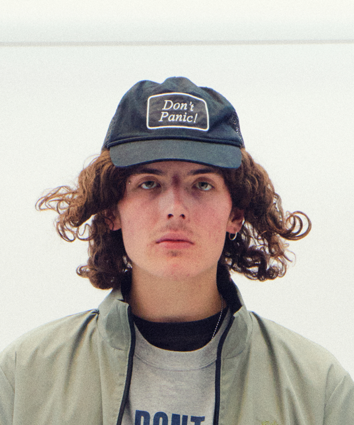 이알티알(ERTR) Dont Panic Trucker Cap Black