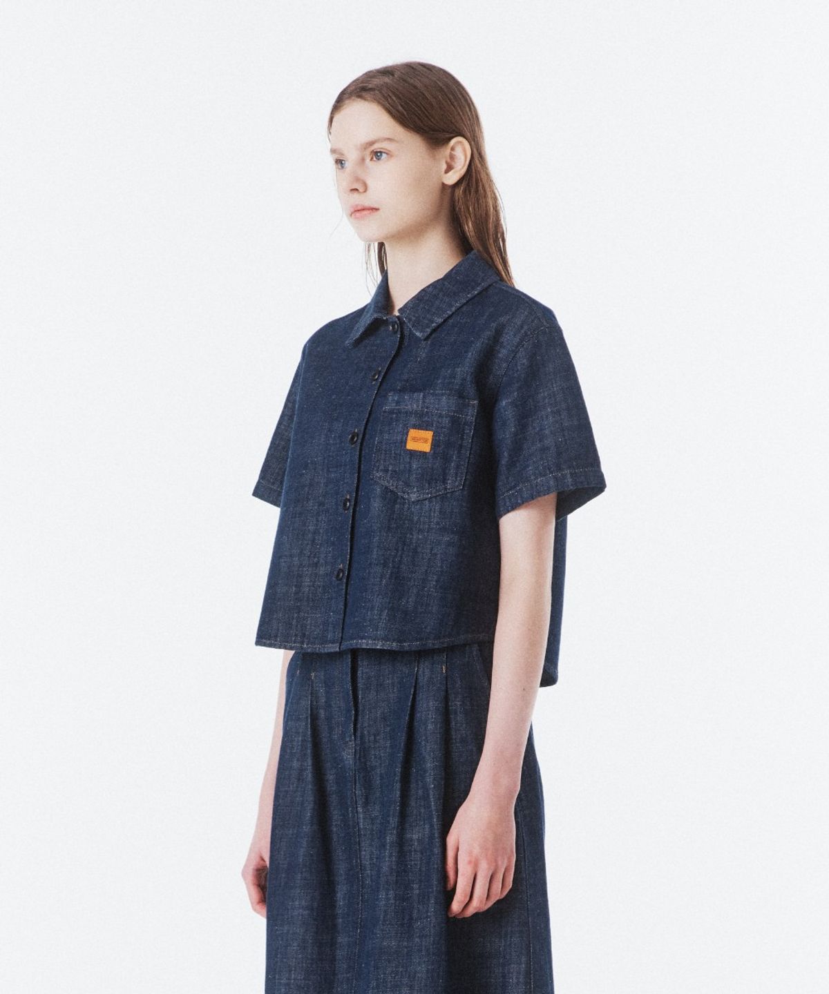 브롬톤 런던(BROMPTON LONDON) W CROP DENIM HALF SLEEVE SHIRT - INDIGO (P262WSH483)