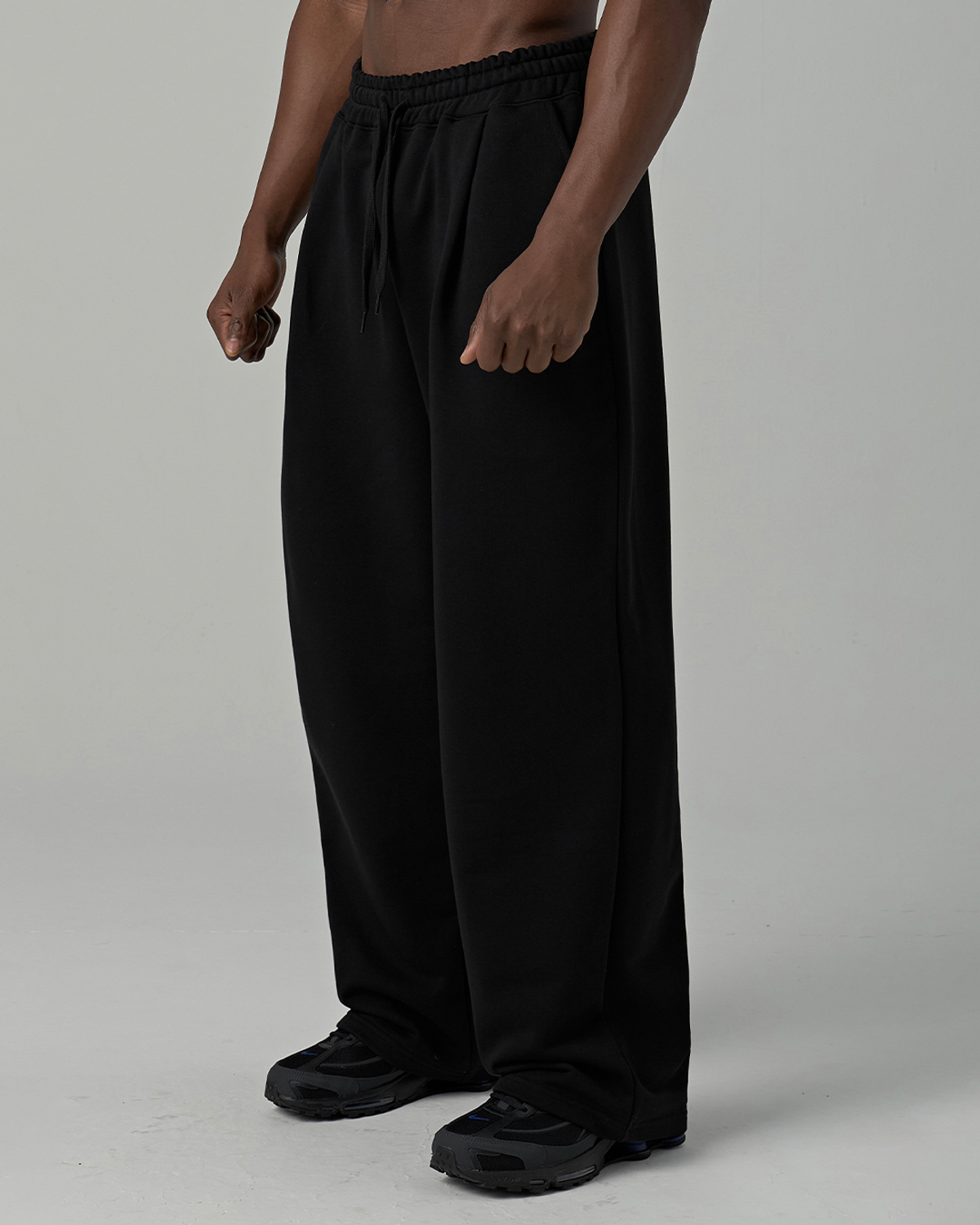 베르만 어패럴(VERMANN APPAREL) 에센셜 원턱 와이드 스웨트 팬츠 3color
