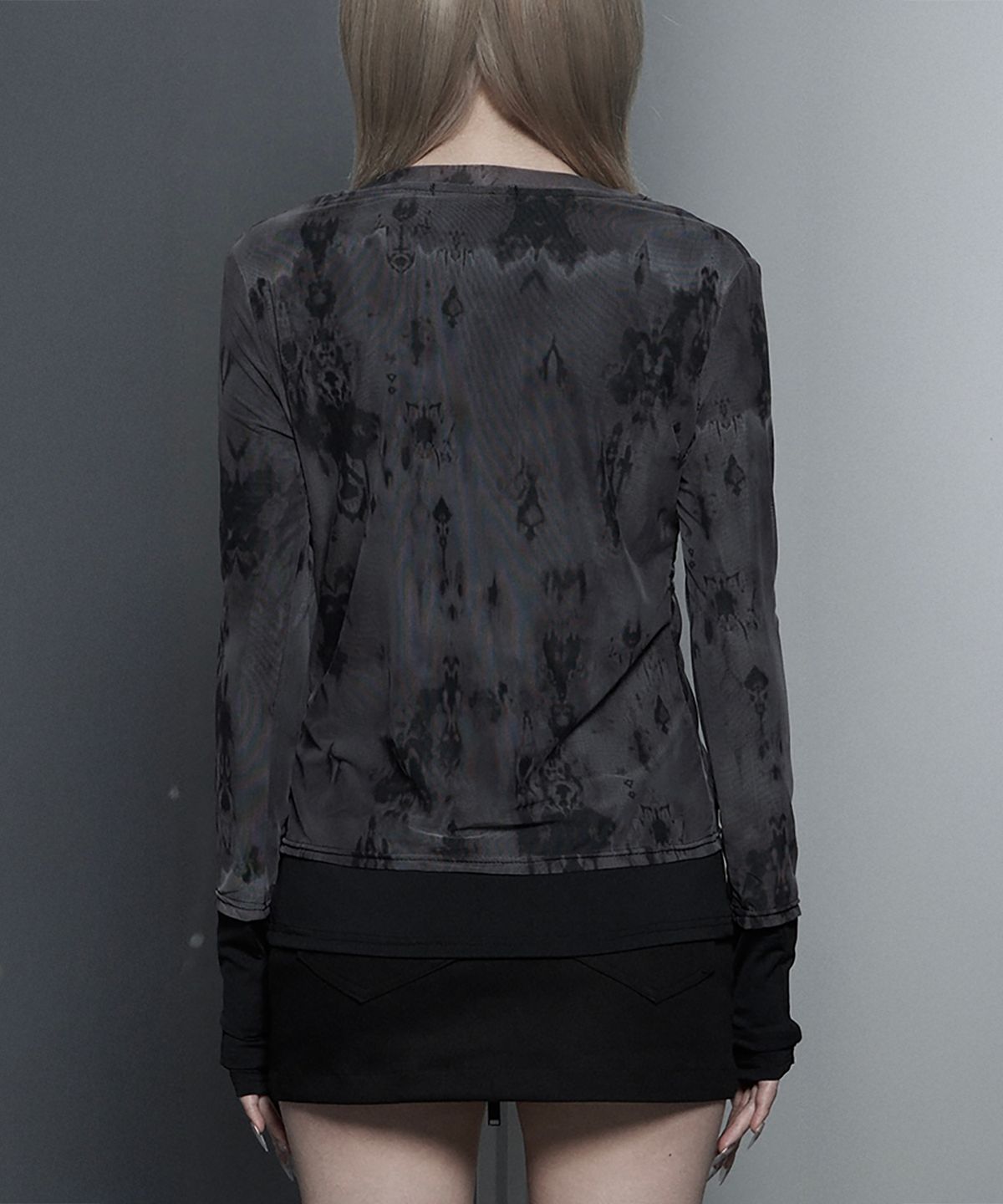 에트오소메(ETRE AU SOMMET) Sheer Double Rib Long Sleeve Top (Black)