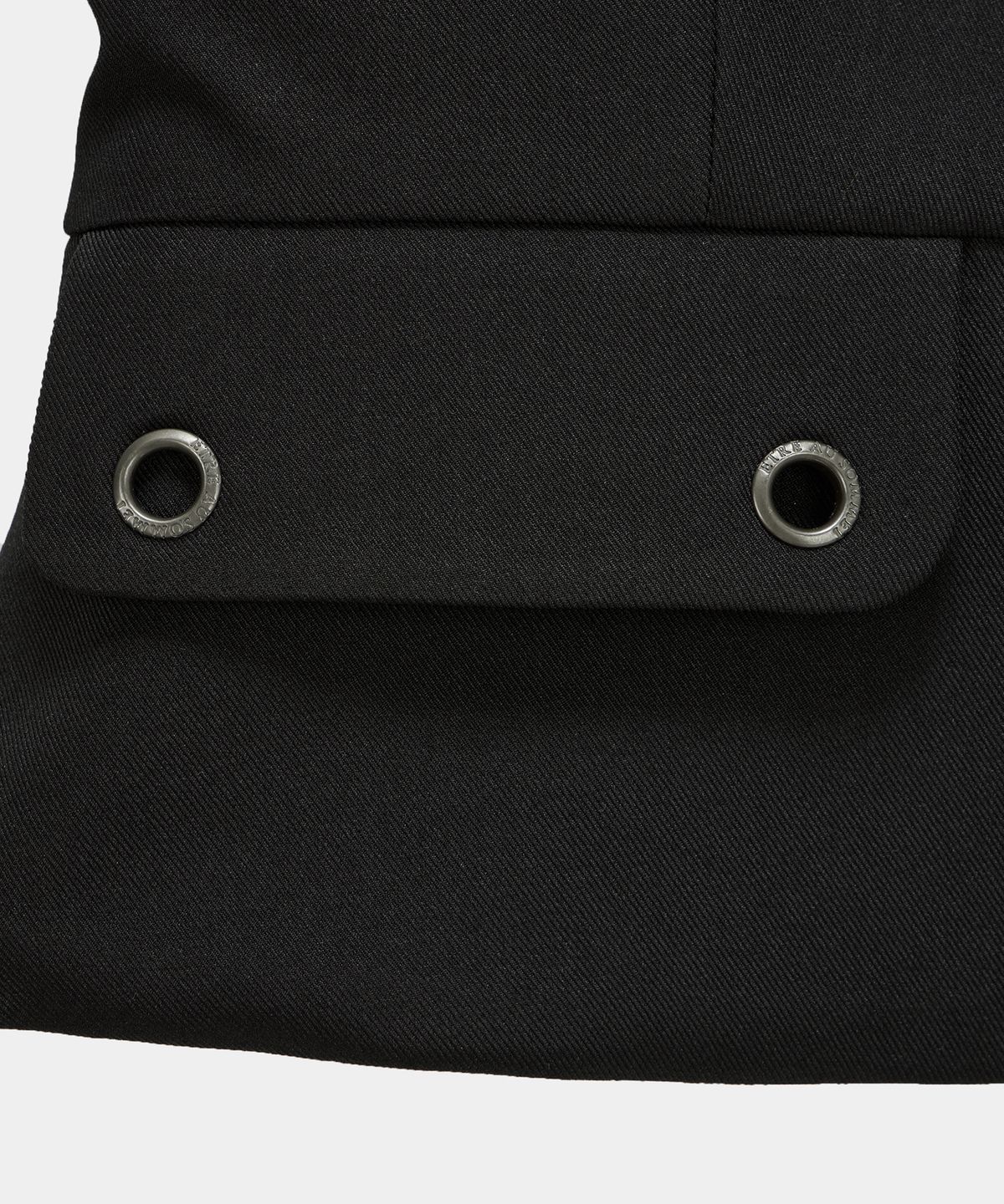 에트오소메(ETRE AU SOMMET) Cropped Short Sleeve Tailored Jacket (Black)