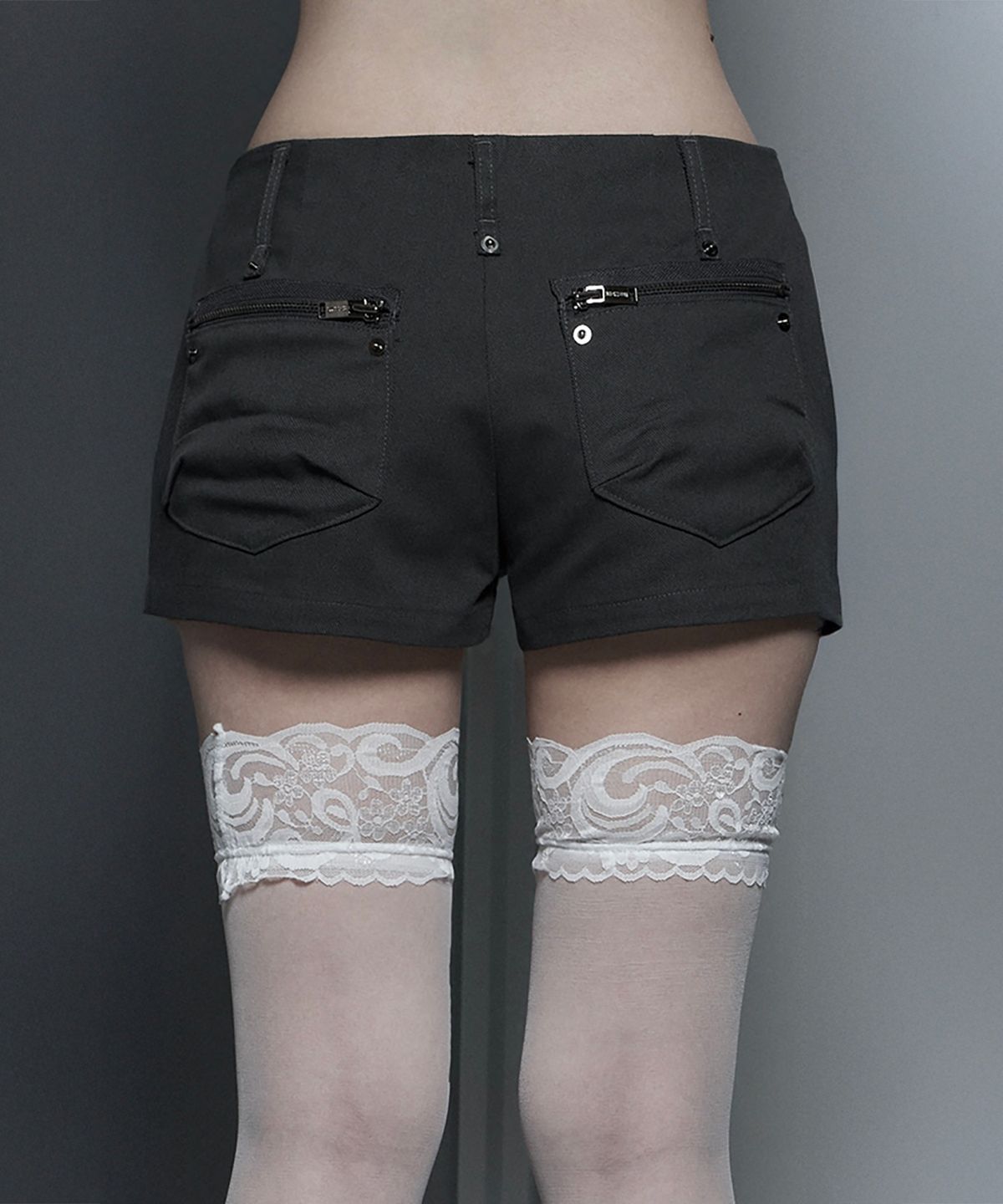 에트오소메(ETRE AU SOMMET) Napoleon Diagonal zipper short pants (Dark gray)