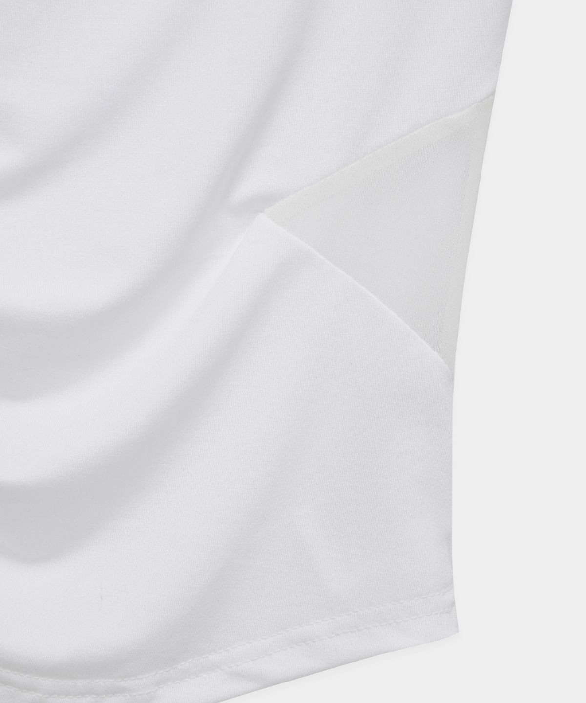 에트오소메(ETRE AU SOMMET) Modern Square Shirring Tee (White)