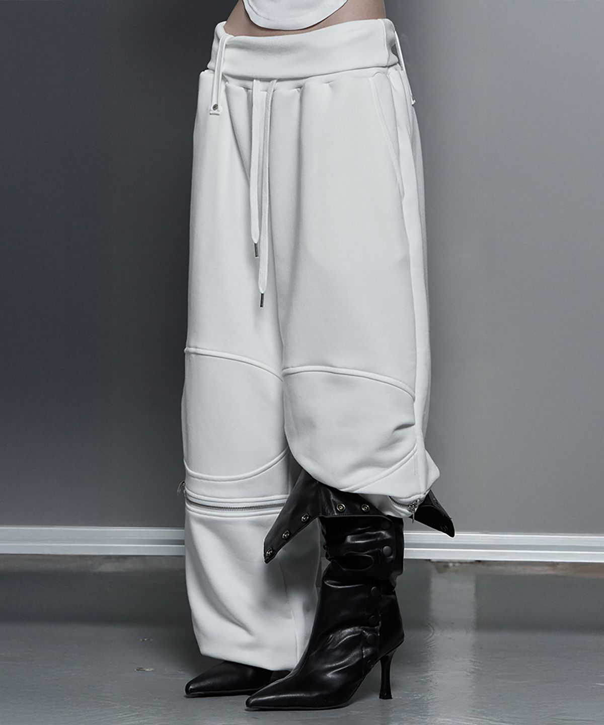 에트오소메(ETRE AU SOMMET) Zipper 2-Way Double Knee Bermuda Wide Pants (white)