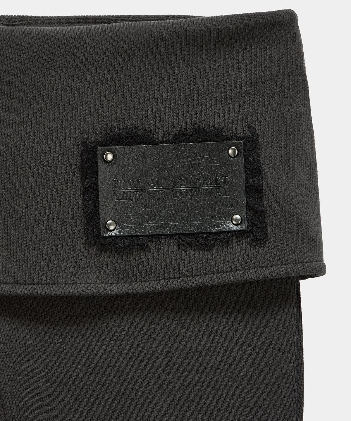 에트오소메(ETRE AU SOMMET) Lace-Up Side Slit Bootcut Pants (Charcoal)