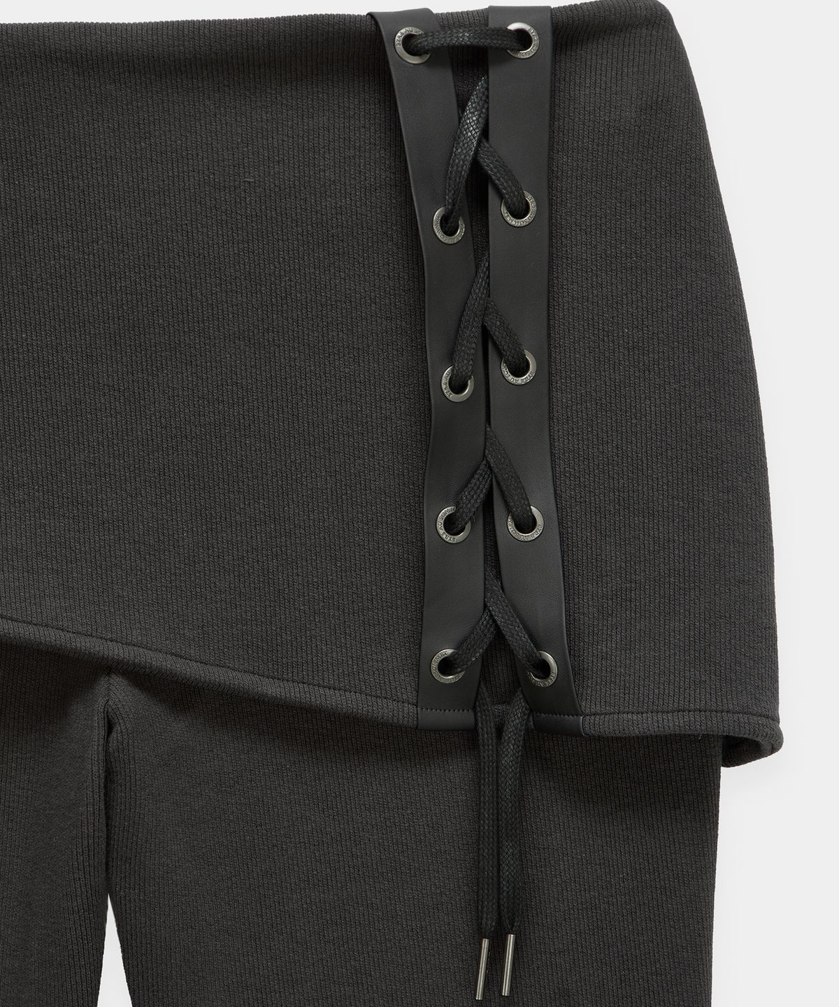 에트오소메(ETRE AU SOMMET) Lace-Up Side Slit Bootcut Pants (Charcoal)