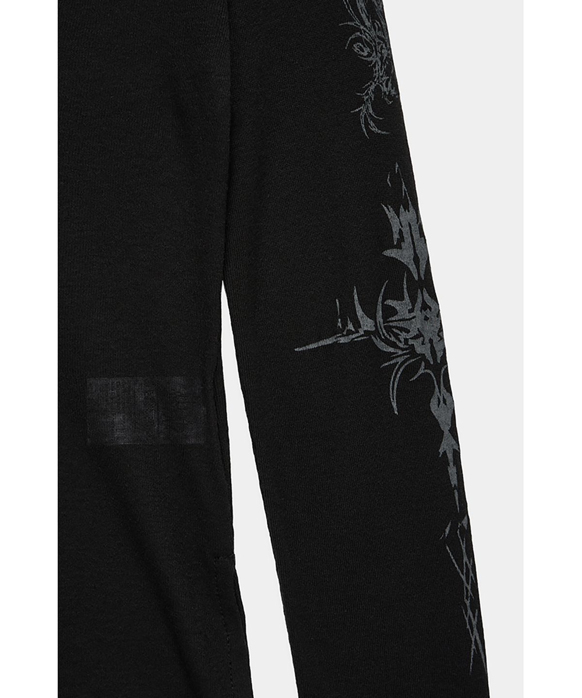에트오소메(ETRE AU SOMMET) Rib Collar tattoo Long Sleeve Top (Black)