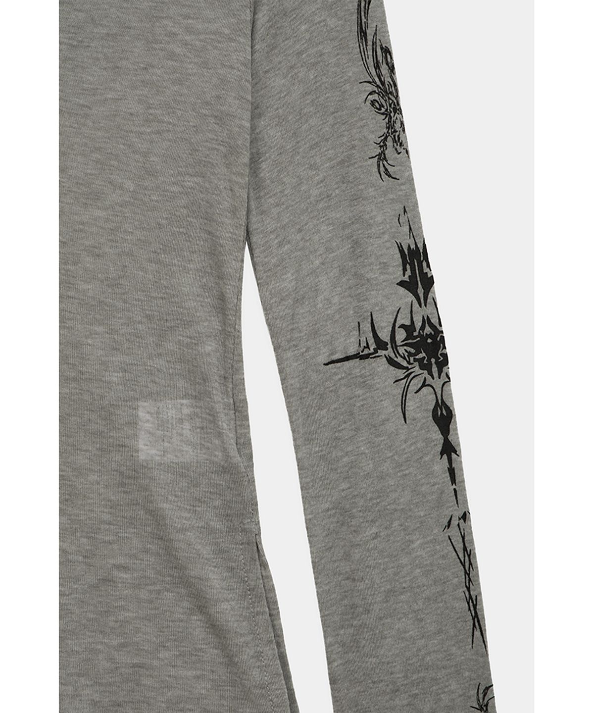 에트오소메(ETRE AU SOMMET) Rib Collar tattoo Long Sleeve Top (Light Gray)