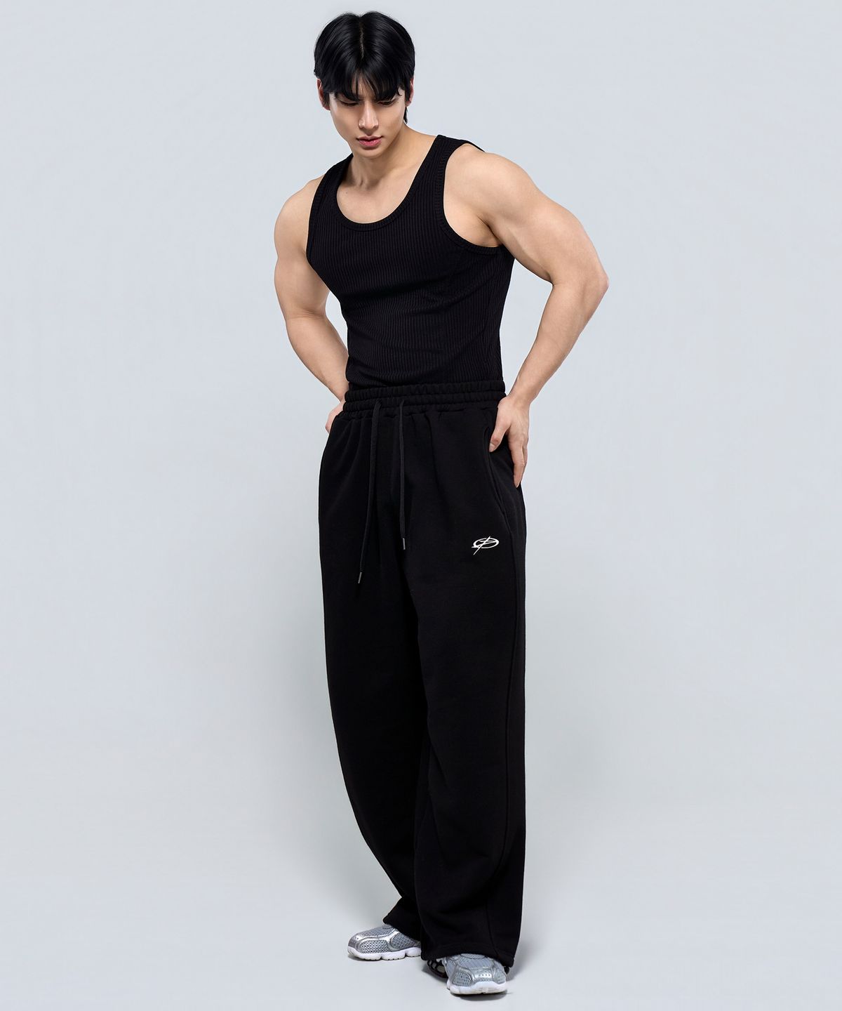 피지컬가먼츠(PHYSICAL GARMENTS) P2618_절개 스트레이트 팬츠 [2COLOR]