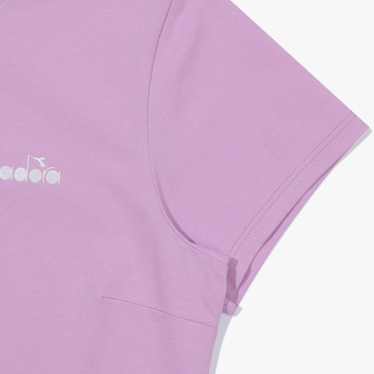 디아도라(diadora) 에르미나 플리츠 반팔 티셔츠 우먼 VIOLET