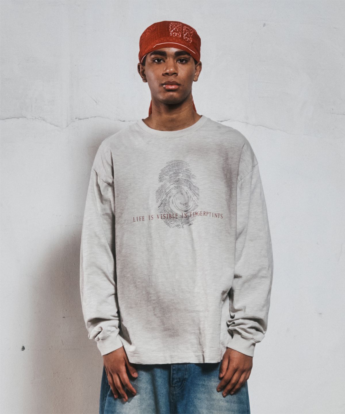 더바이닐하우스(THEVINYLHOUSE) FINGERPRINT SLUB LS TEE BEIGE