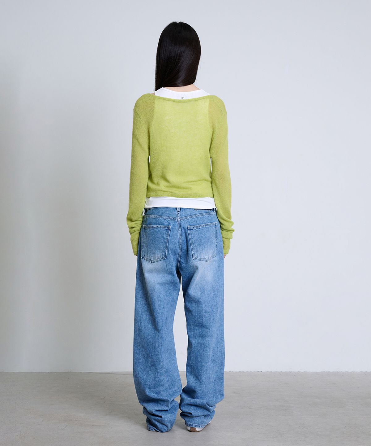 더애틋(THE AÉTUT) Alpaca Wool Bolero Cardigan_Olive