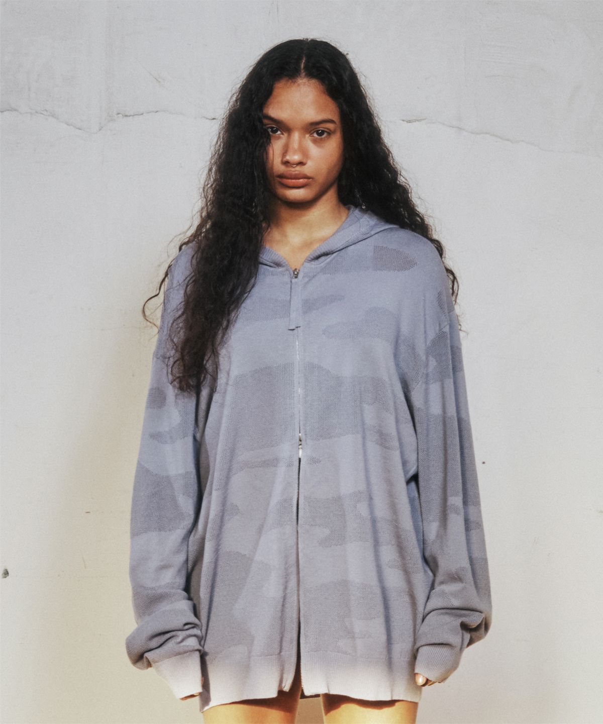 더바이닐하우스(THEVINYLHOUSE) GHOST CAMO KNIT HOODIE ZIP-UP BLUE