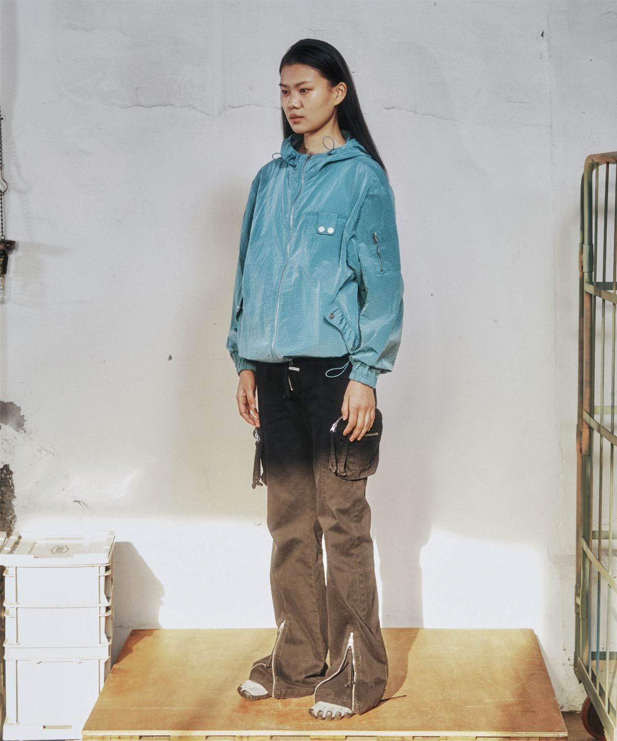 더바이닐하우스(THEVINYLHOUSE) RIBSTOP SHEER WINDBREAKER BLUE