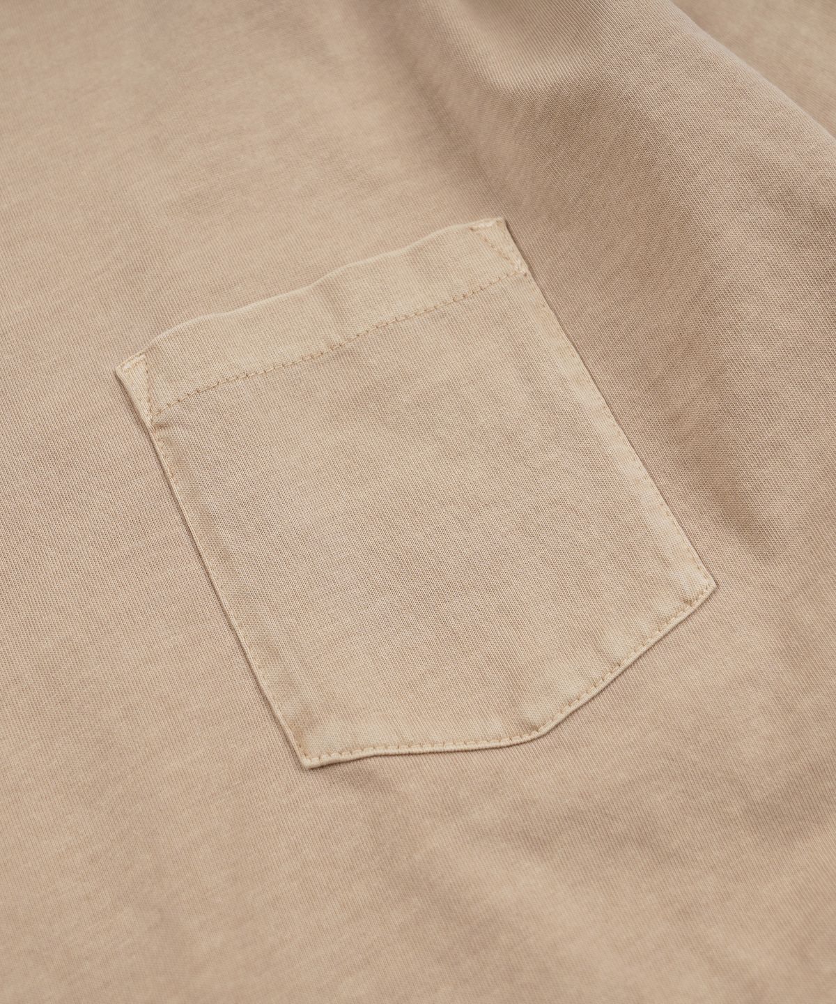 프리즘웍스(FRIZMWORKS) PIGMENT POCKET LONG SLEEVE TEE _ BEIGE
