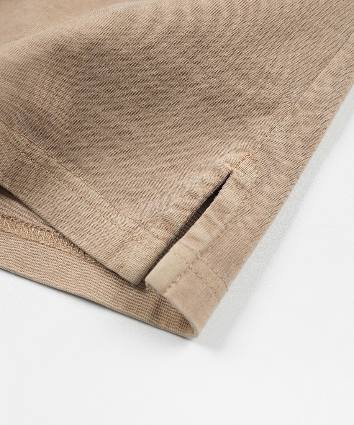 프리즘웍스(FRIZMWORKS) PIGMENT POCKET LONG SLEEVE TEE _ BEIGE