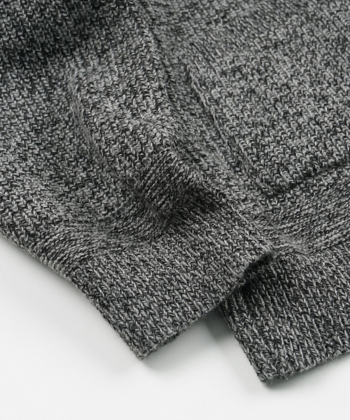 프리즘웍스(FRIZMWORKS) TWEED WOOL ZIP UP CARDIGAN _ CHARCOAL