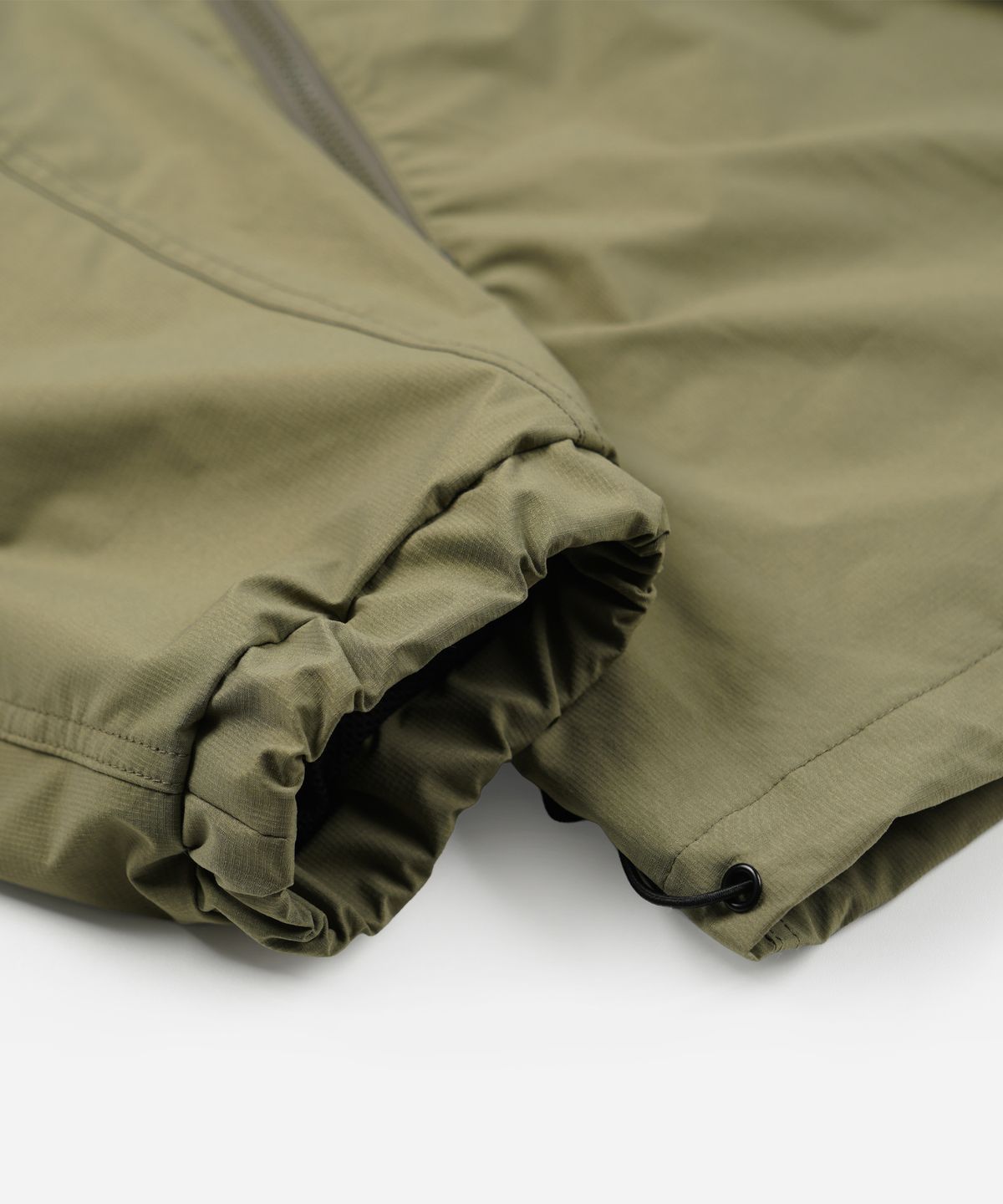 프리즘웍스(FRIZMWORKS) MICRO RIPSTOP ANORAK _ LIGHT OLIVE