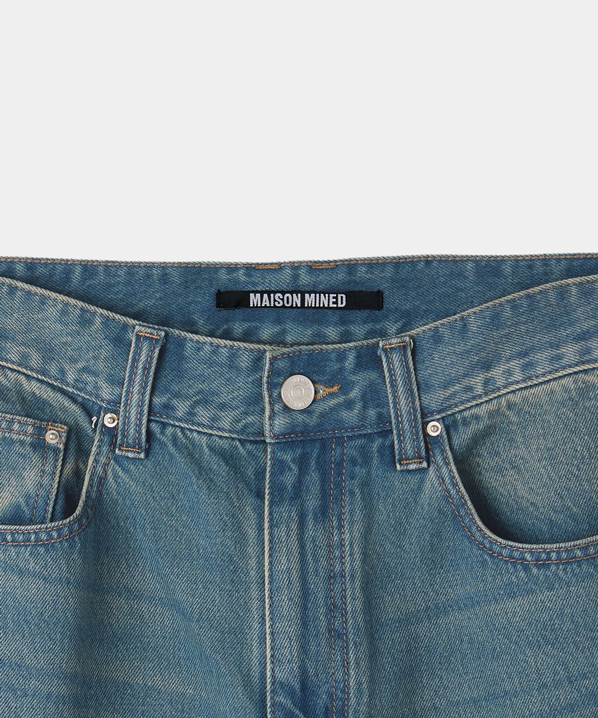 메종미네드(MAISON MINED) BACK-POINT DENIM PANTS MID BLUE