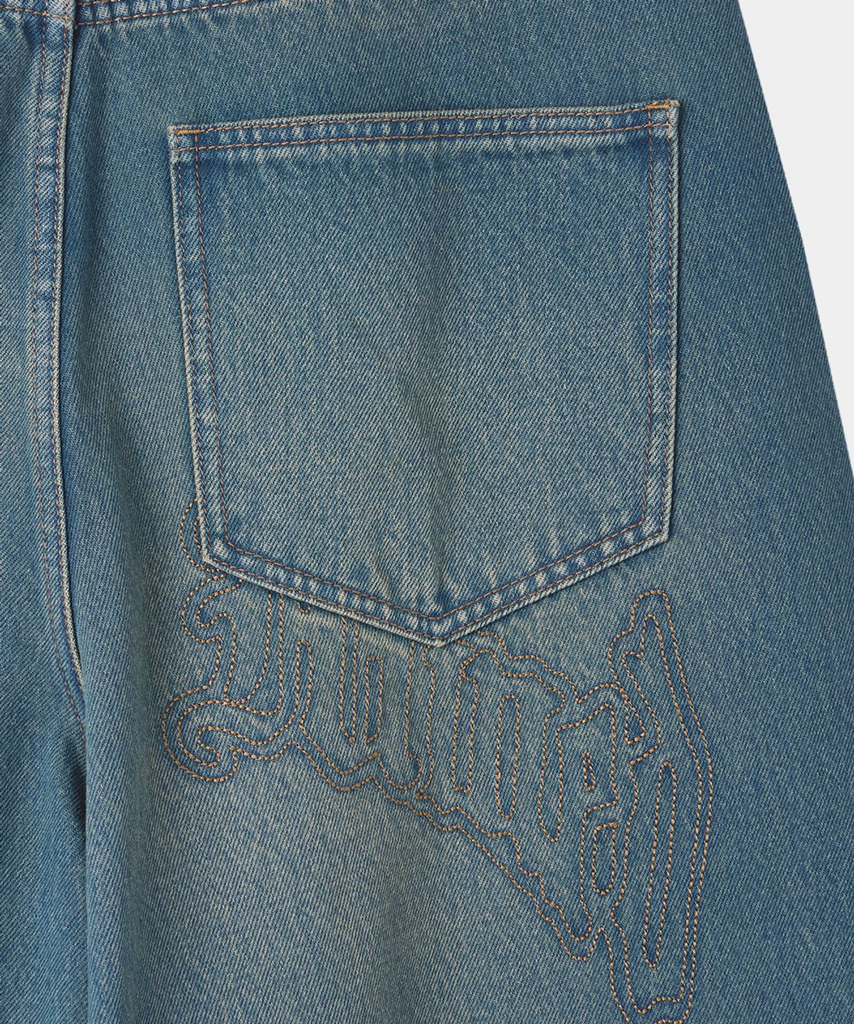 메종미네드(MAISON MINED) BACK-POINT DENIM PANTS MID BLUE