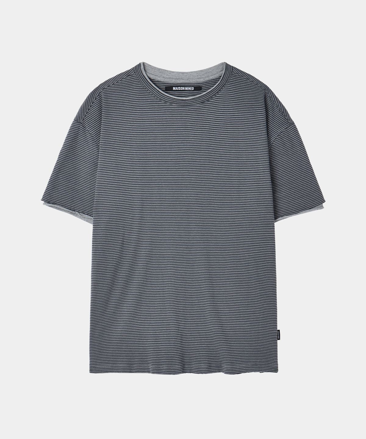 메종미네드(MAISON MINED) STRIPE LAYERED HALF T CHARCOAL