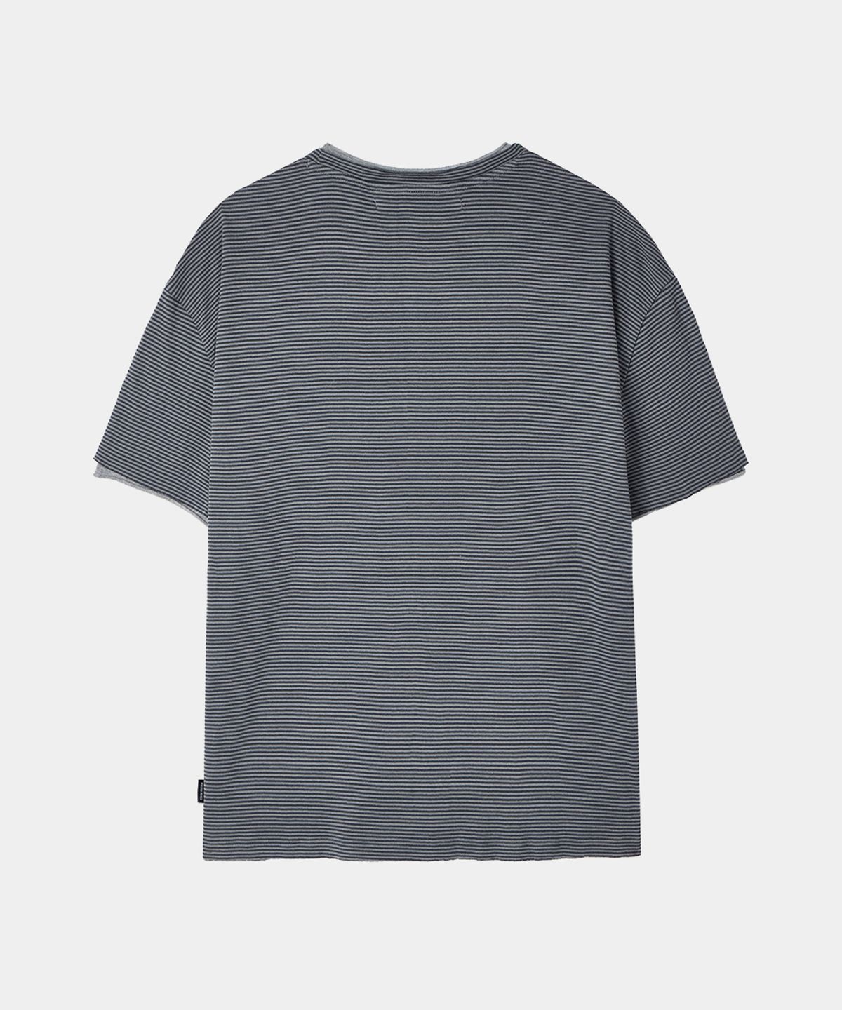 메종미네드(MAISON MINED) STRIPE LAYERED HALF T CHARCOAL