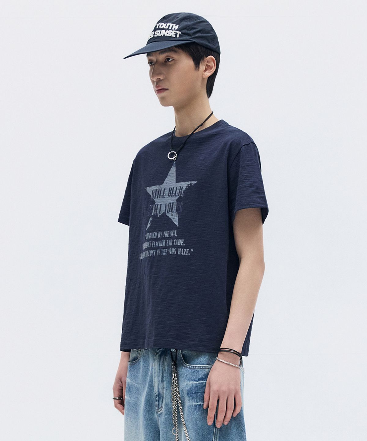 메종미네드(MAISON MINED) CRACKED STAR HALF T NAVY