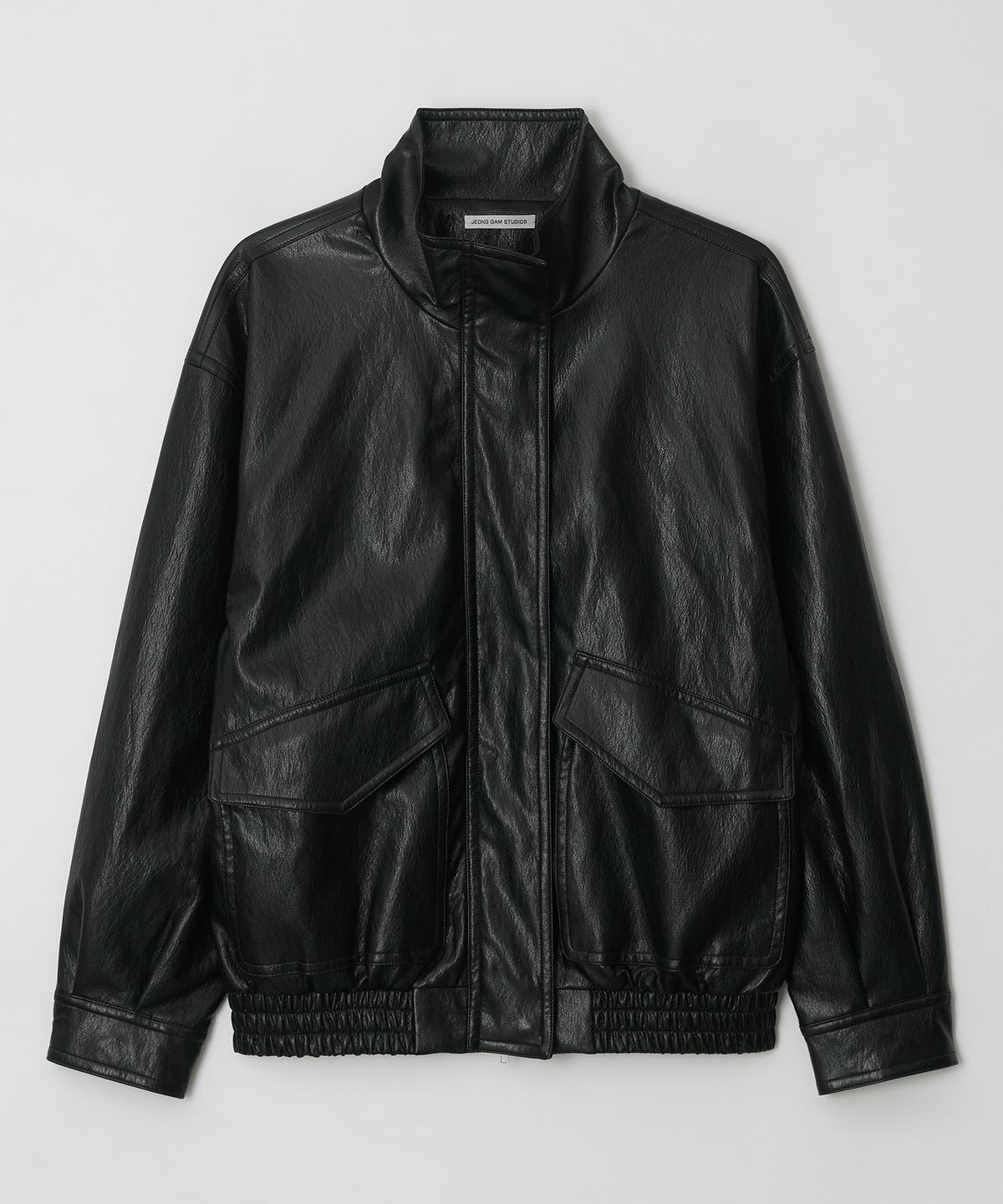 정감 스튜디오(JEONGGAM STUDIOS) High-Neck Faux Leather Jumper_2 color