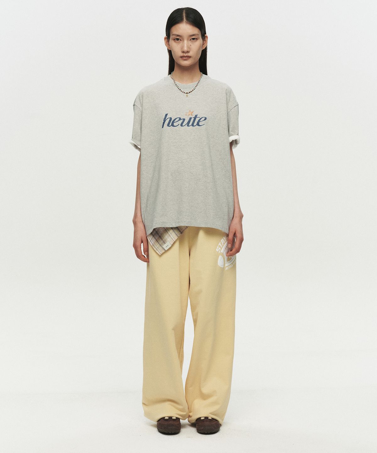 호이테(HEUTE) STAY UP SWEATPANTS (YELLOW)