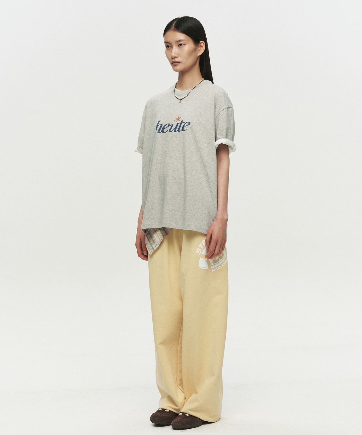호이테(HEUTE) STAY UP SWEATPANTS (YELLOW)