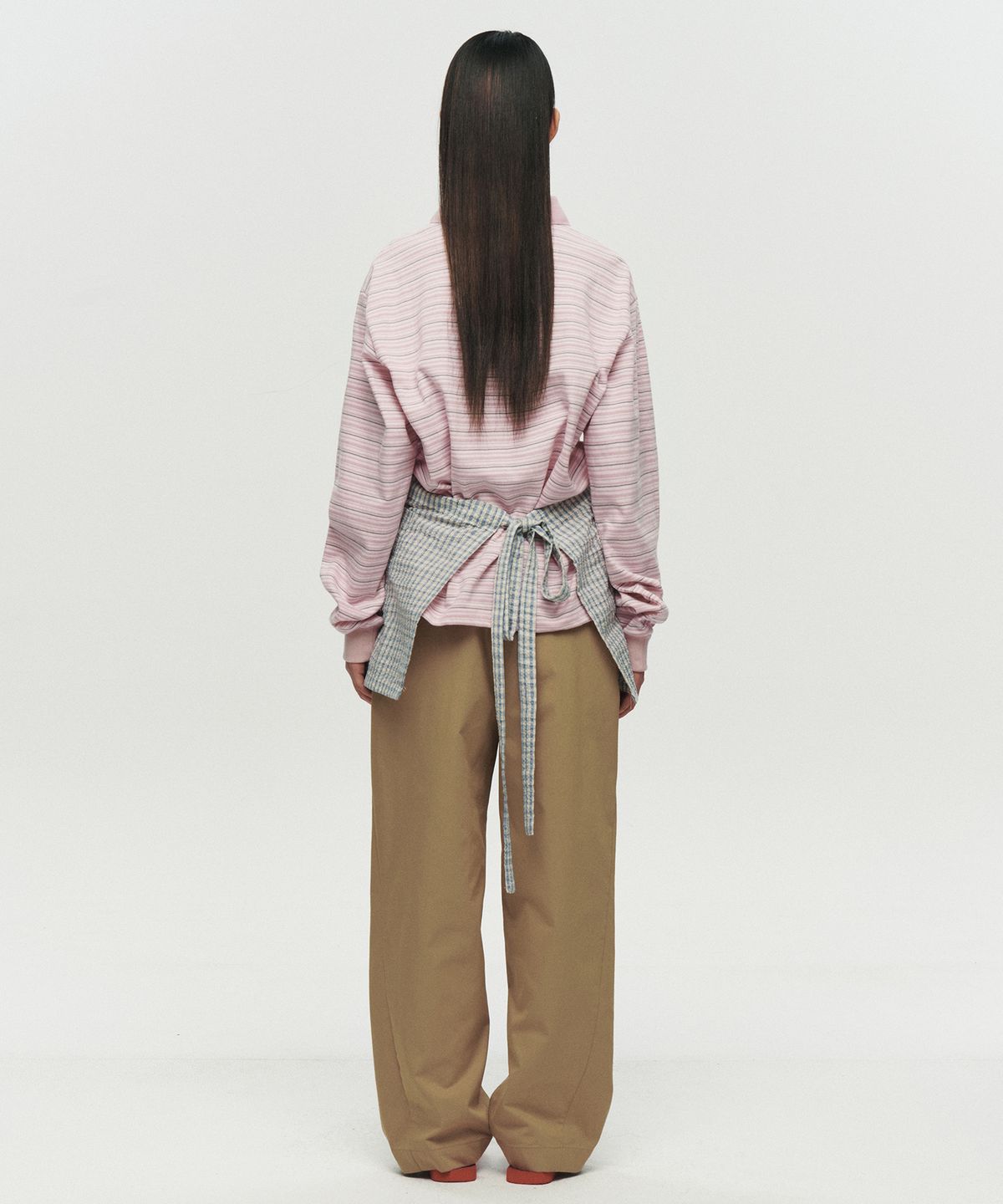 호이테(HEUTE) CURVE LINE WIDE PANTS (BEIGE)