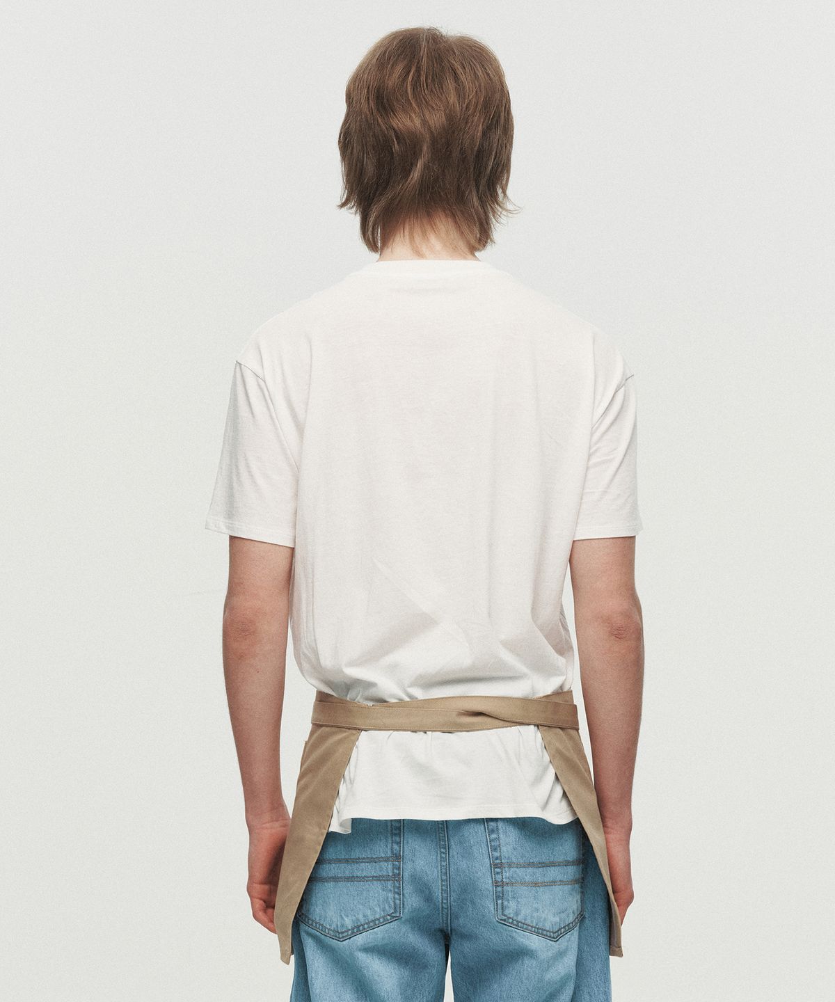 호이테(HEUTE) BEADED LOGO T-SHIRT (WHITE)