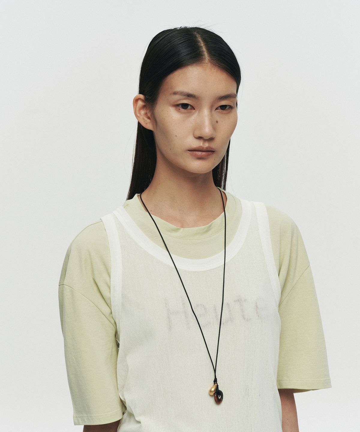 호이테(HEUTE) BEADED LOGO T-SHIRT (MINT)