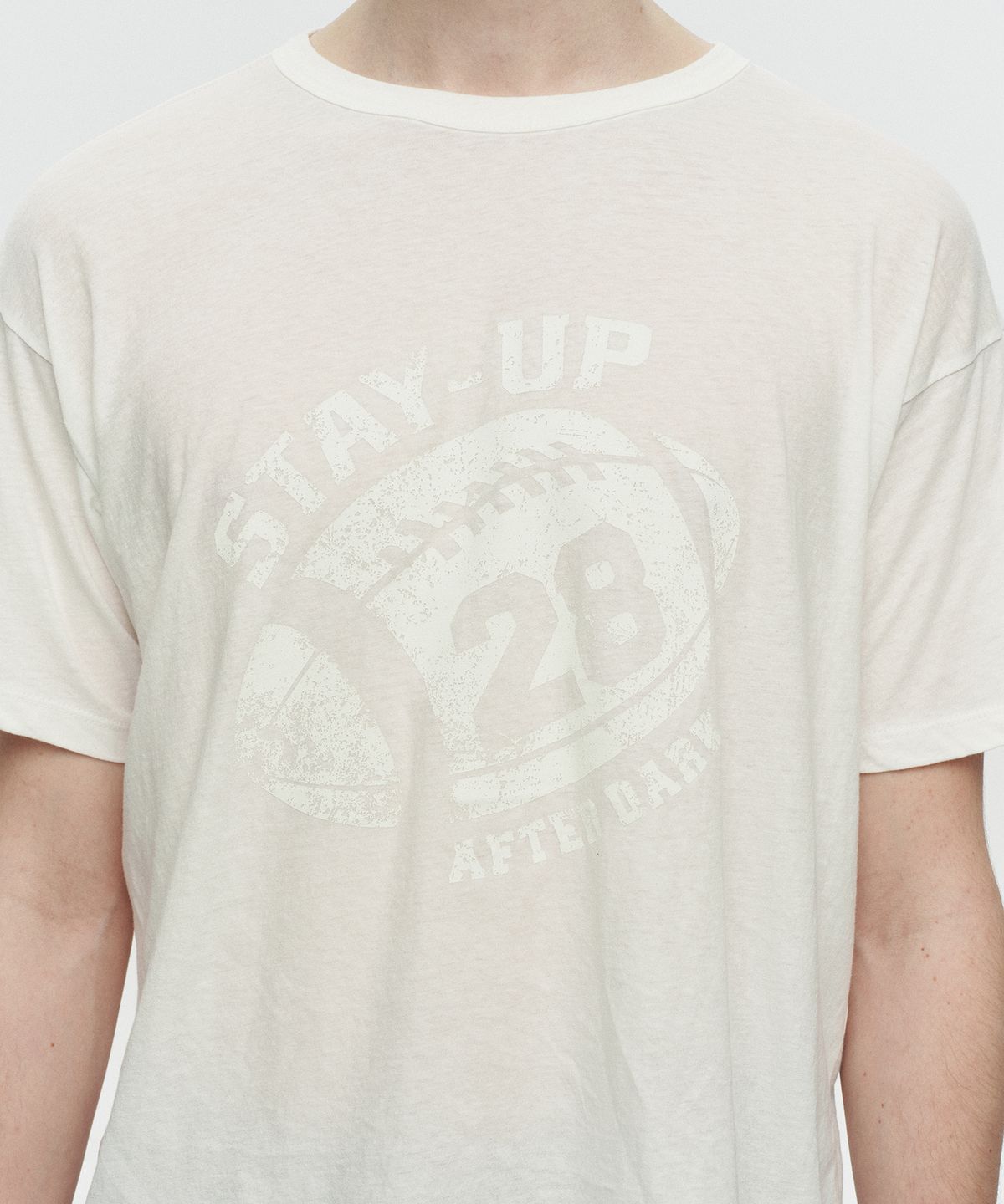 호이테(HEUTE) STAY-UP SHEARED T-SHIRT (WHITE)