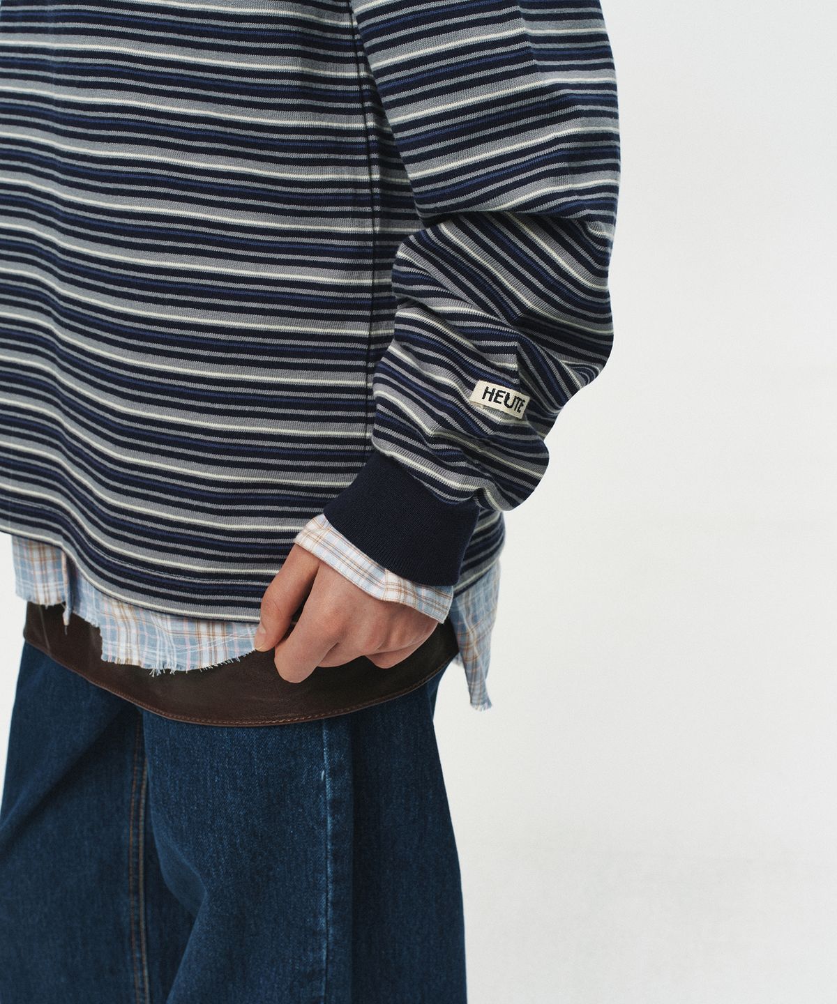 호이테(HEUTE) HET OSCAR STRIPE POLO (NAVY)