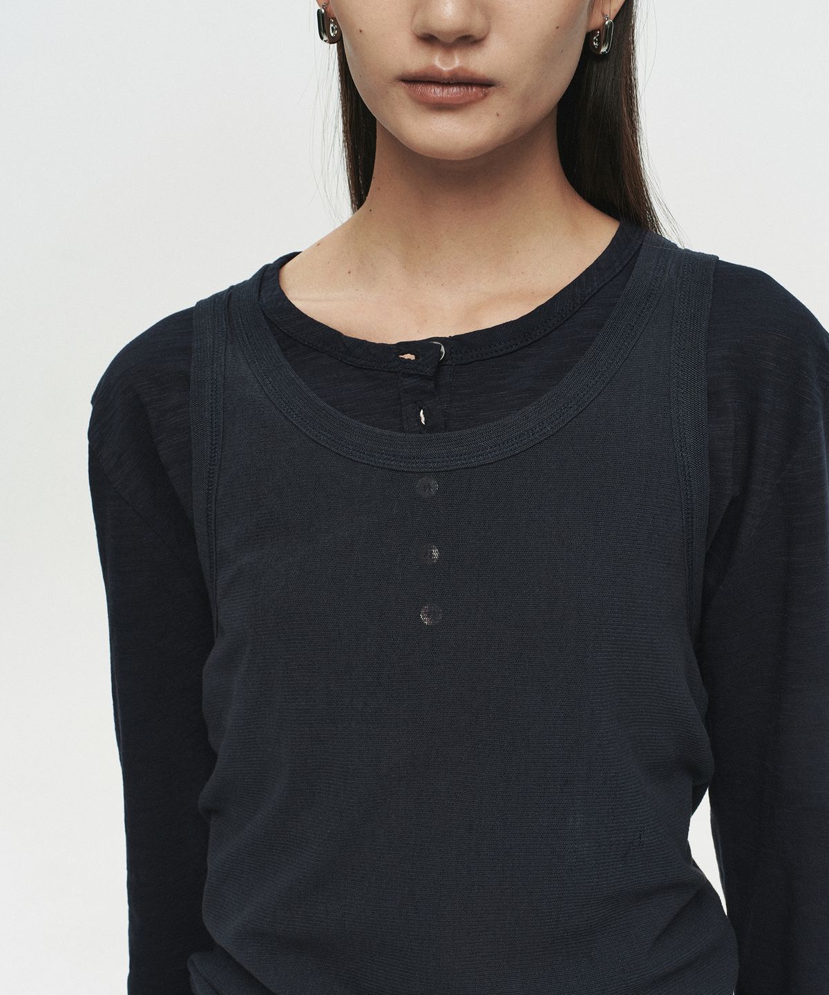 호이테(HEUTE) BASE SLUB HENLEY NECK T-SHIRT (NAVY)