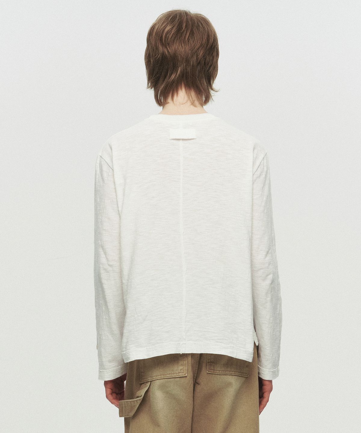 호이테(HEUTE) RAW LONG SLEEVE T-SHIRT (WHITE)