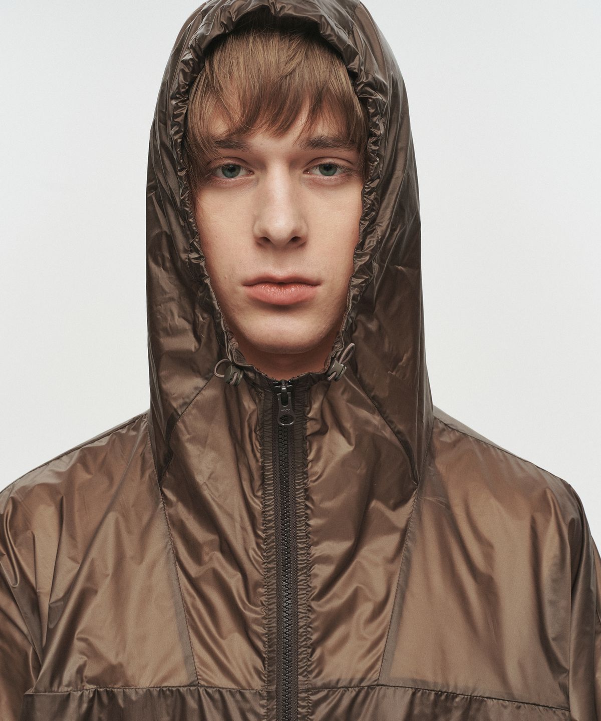 호이테(HEUTE) KADE SHEER HOODED JACKET (BROWN)