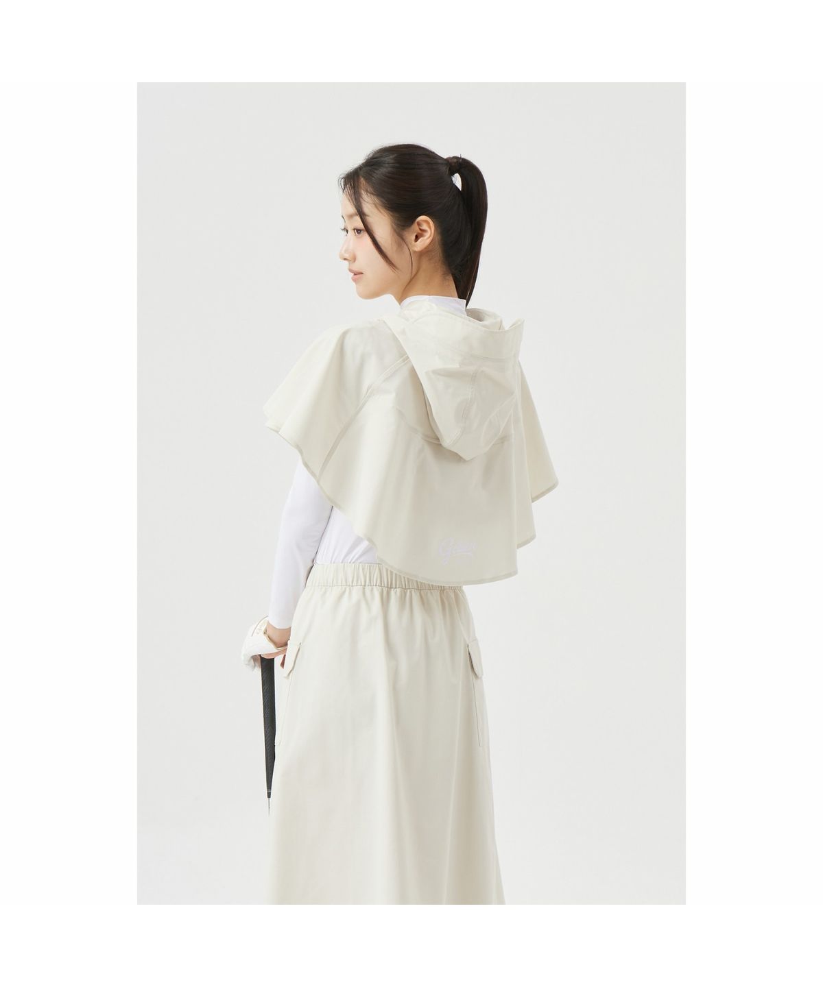 골든베어(GOLDEN BEAR) (W) Packable Hoodie Poncho G5UAM26301BEX