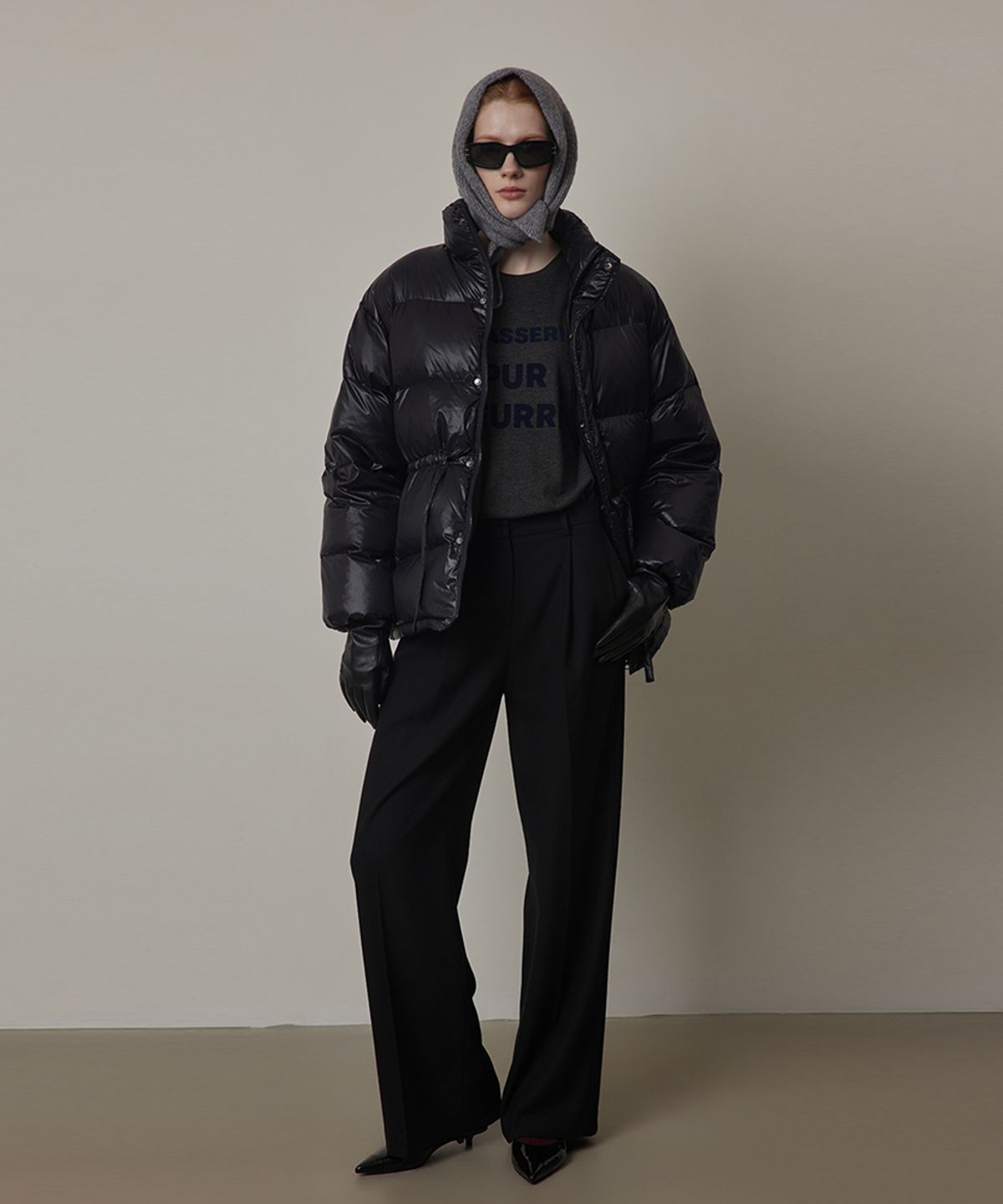 퀸스래빗(Q'SRB) Middle Drawstring Duck Down Jumper-BLACK
