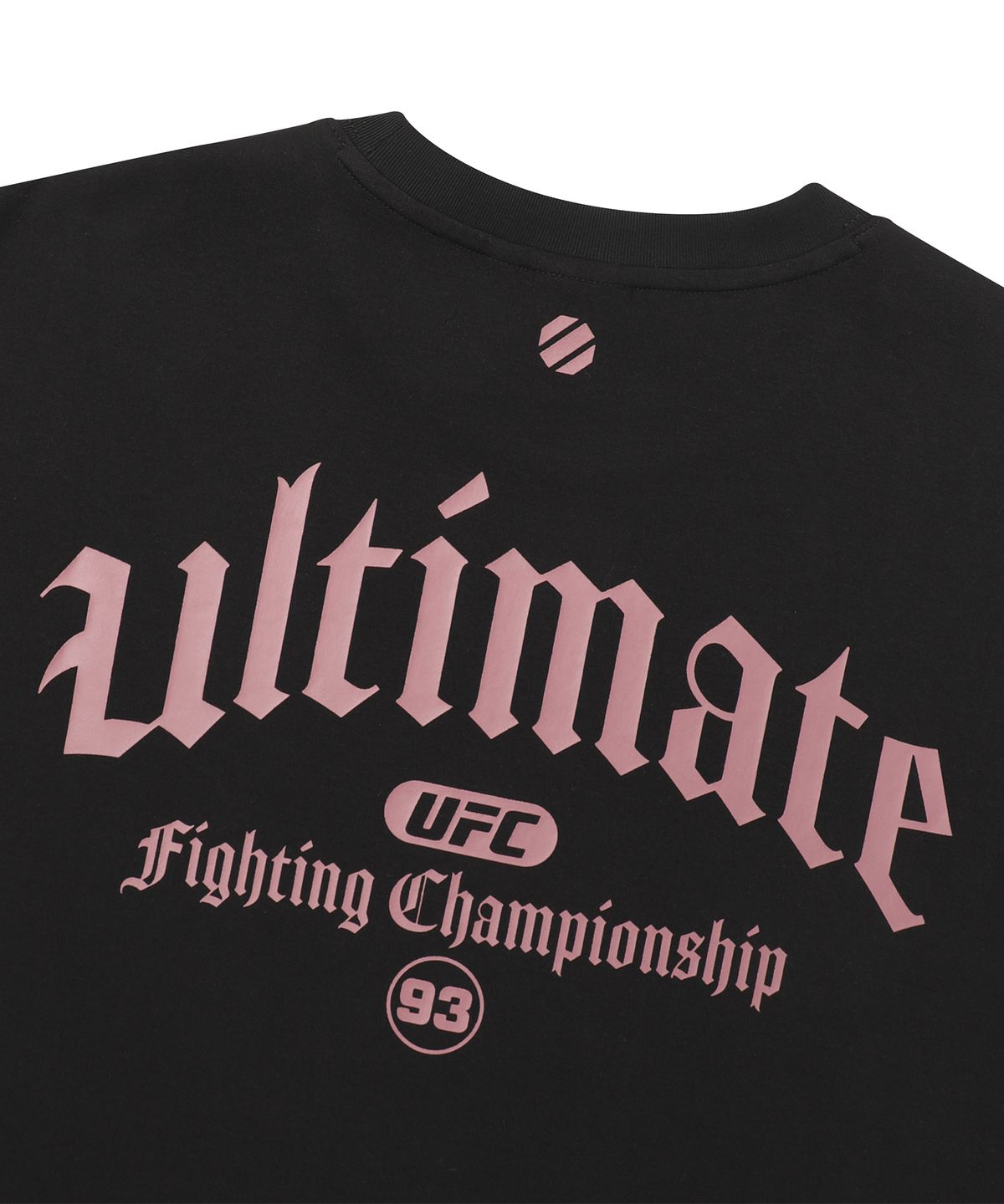 유에프씨 스포츠(UFC SPORT) UFC 고딕 릴렉스핏 반팔 티셔츠 블랙 U2SSX2111BK
