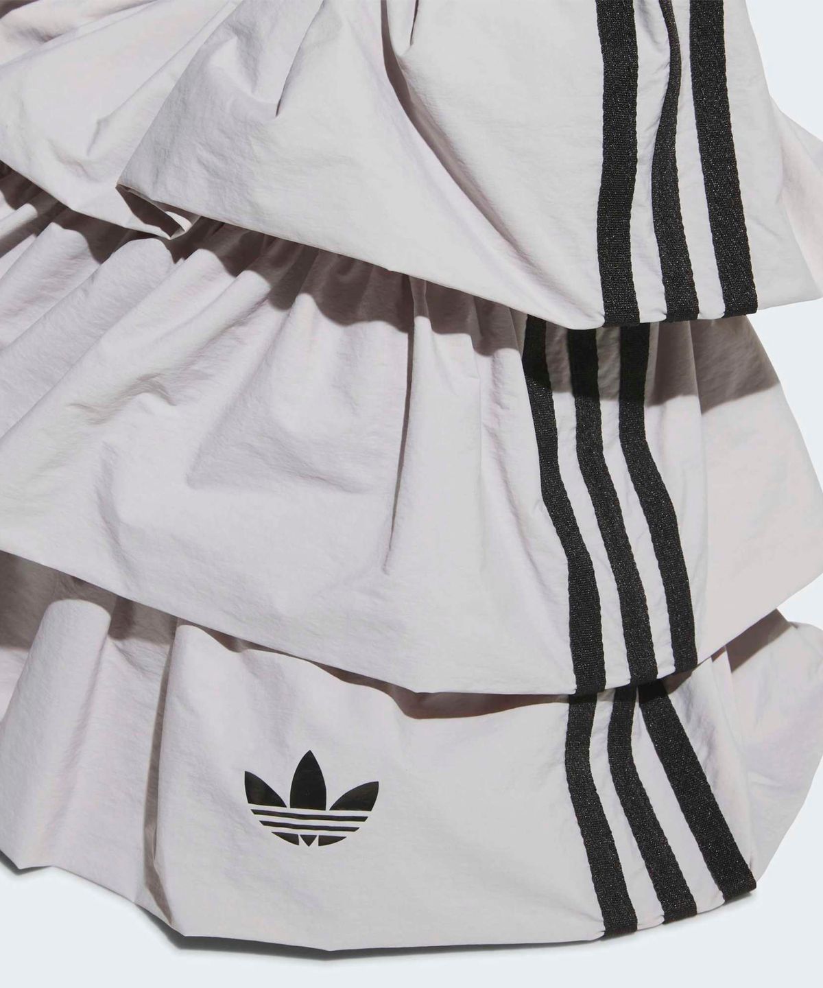 아디다스(ADIDAS) 스몰 러플백 - 그레이 / IA8913