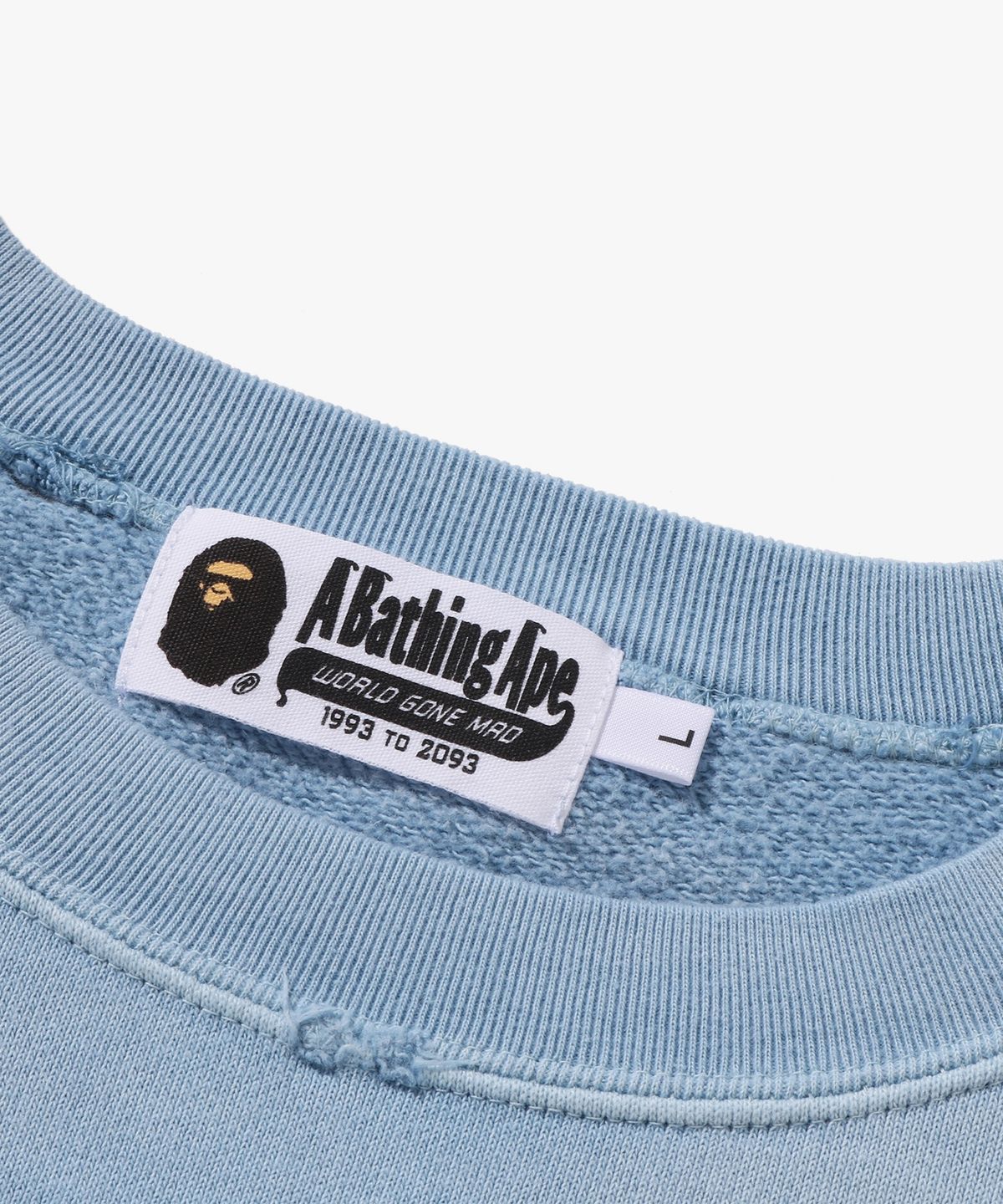 베이프(BAPE) 디스트로이 워시드 이펙트 릴렉스트 핏 크루넥 스웨트셔츠(M) SAX