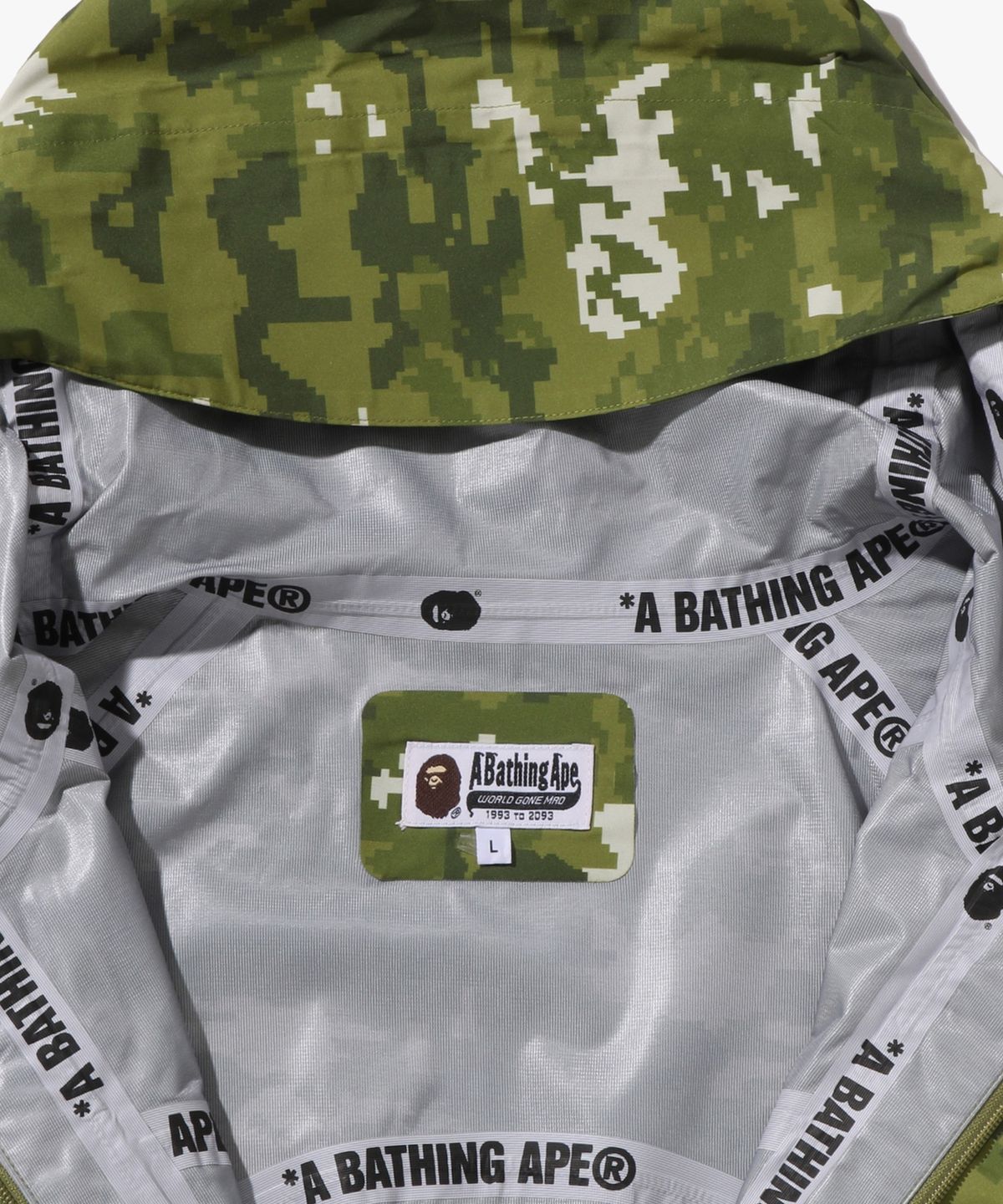 베이프(BAPE) 멀티 픽셀 카모 스노우보드 2 레이어 자켓(M) GREEN