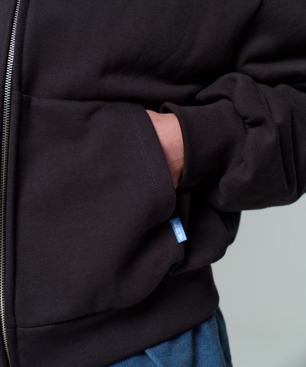 이알에이(ERA) UNISEX ERA OVERSIZED HOODED ZIP-UP - FADED BLACK