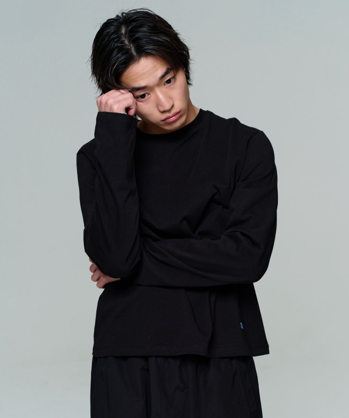 이알에이(ERA) MEN ERA ESSENTIAL LS T - BLACK